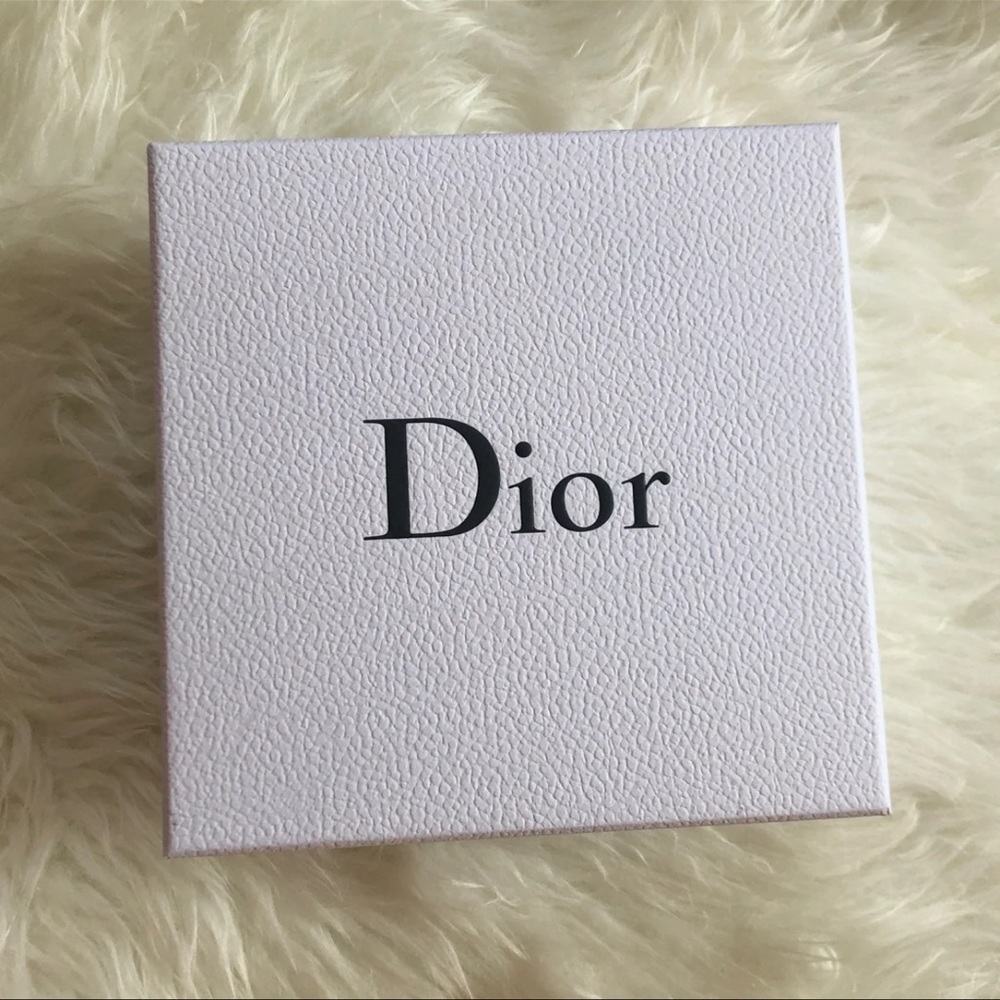 COPY - Dior large gift box